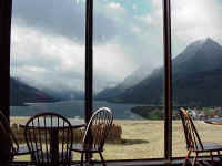 alb04t.jpg (64719 bytes)