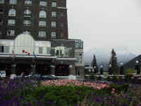 alb19t.jpg (76376 bytes)