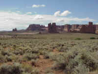 arch05t.jpg (79582 bytes)