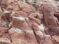 arch07t.jpg (86600 bytes)