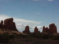 arch10t.jpg (40664 bytes)