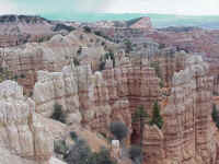 bryce20t.jpg (106653 bytes)